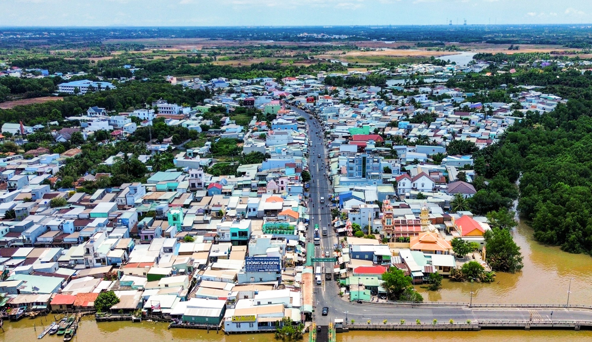 Khu vực sẽ xây cầu kết nối TP.HCM với huyện có nhiều khu công nghiệp nhất Việt Nam, loạt dự án bất động sản tỷ USD hưởng lợi- Ảnh 5.